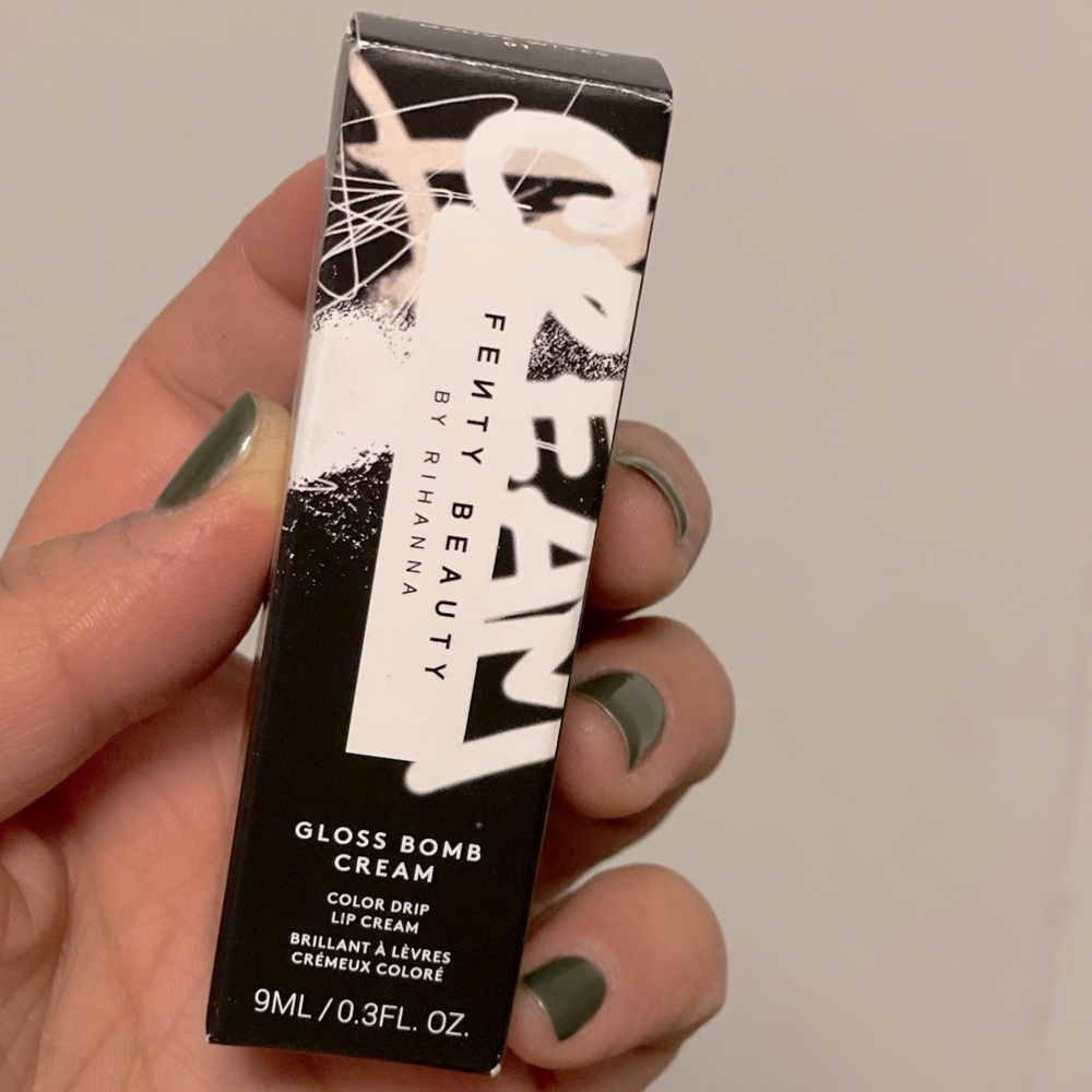 Fenty Beauty Glass Bomb Cream Color Lip Drip — 01 Mauve Wives